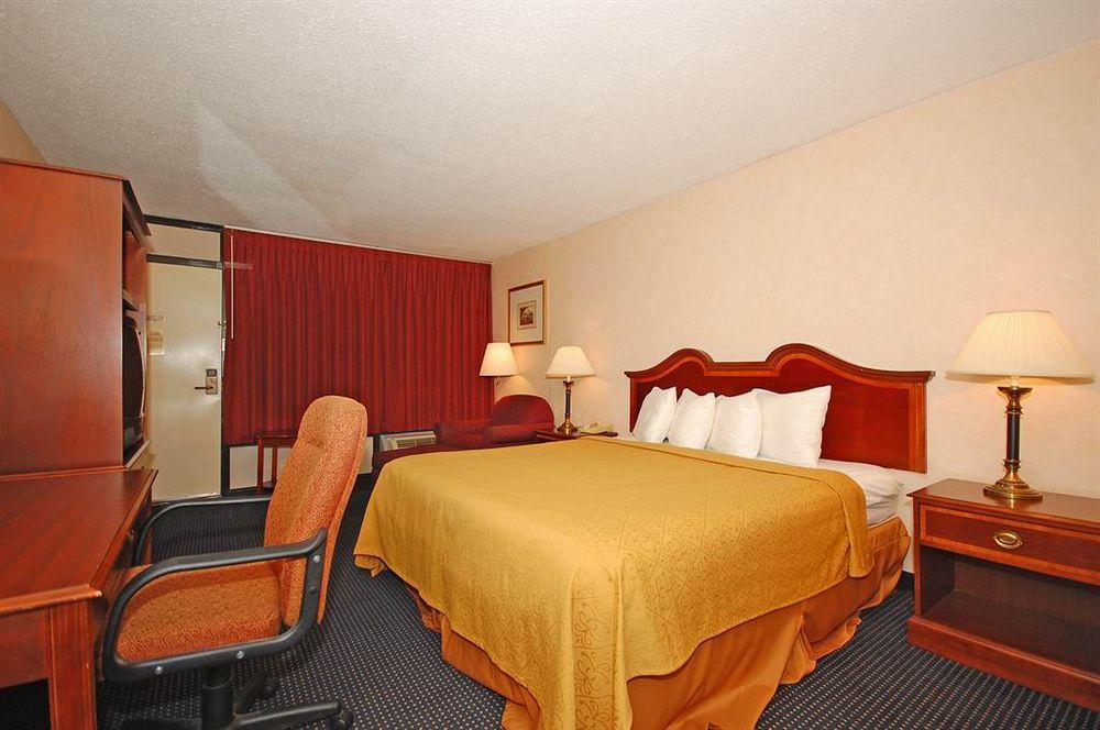 Camden West Inn 외부 사진