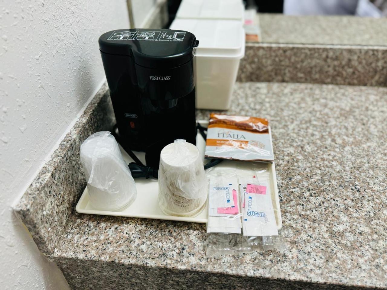 Camden West Inn 외부 사진